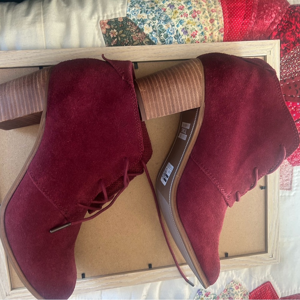 Toms Women Burgundy Suede Boho Comfort Block Heel Lunata Lace Up Booties 11